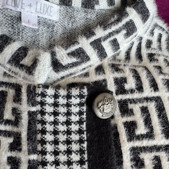 Luxury Knit Sweater Jacket Black + White Geometric Monogram Women's Large - Picture 12 of 15